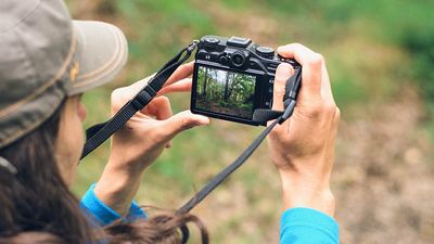 Best compact cameras: point-and-shoot models tested - Which?