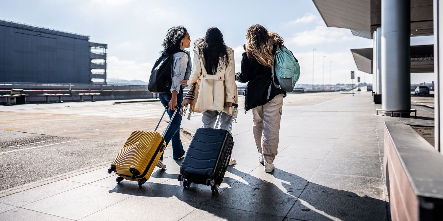 How to avoid scams when booking last-minute holidays