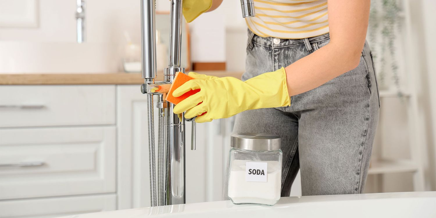 6 things you should never clean with bicarbonate of soda – and what to use ...