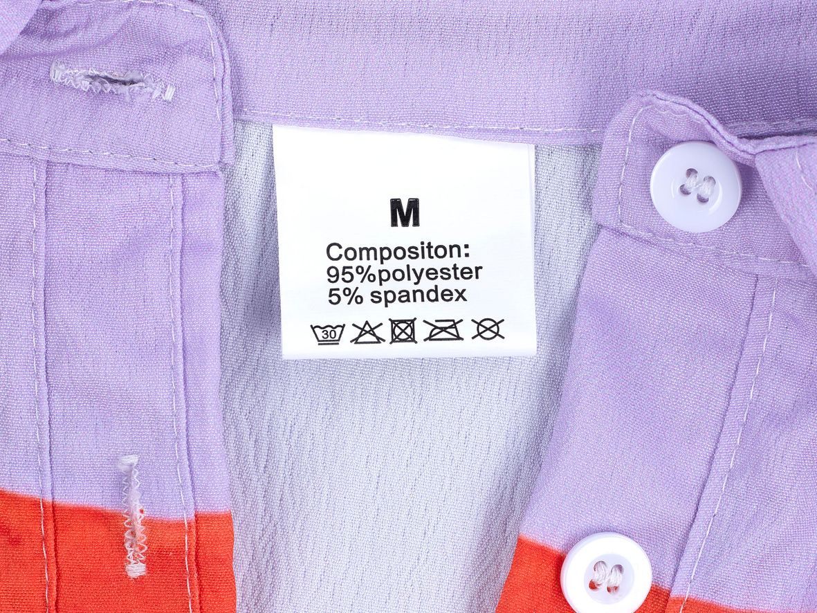 Label on the shirt showing the composition.