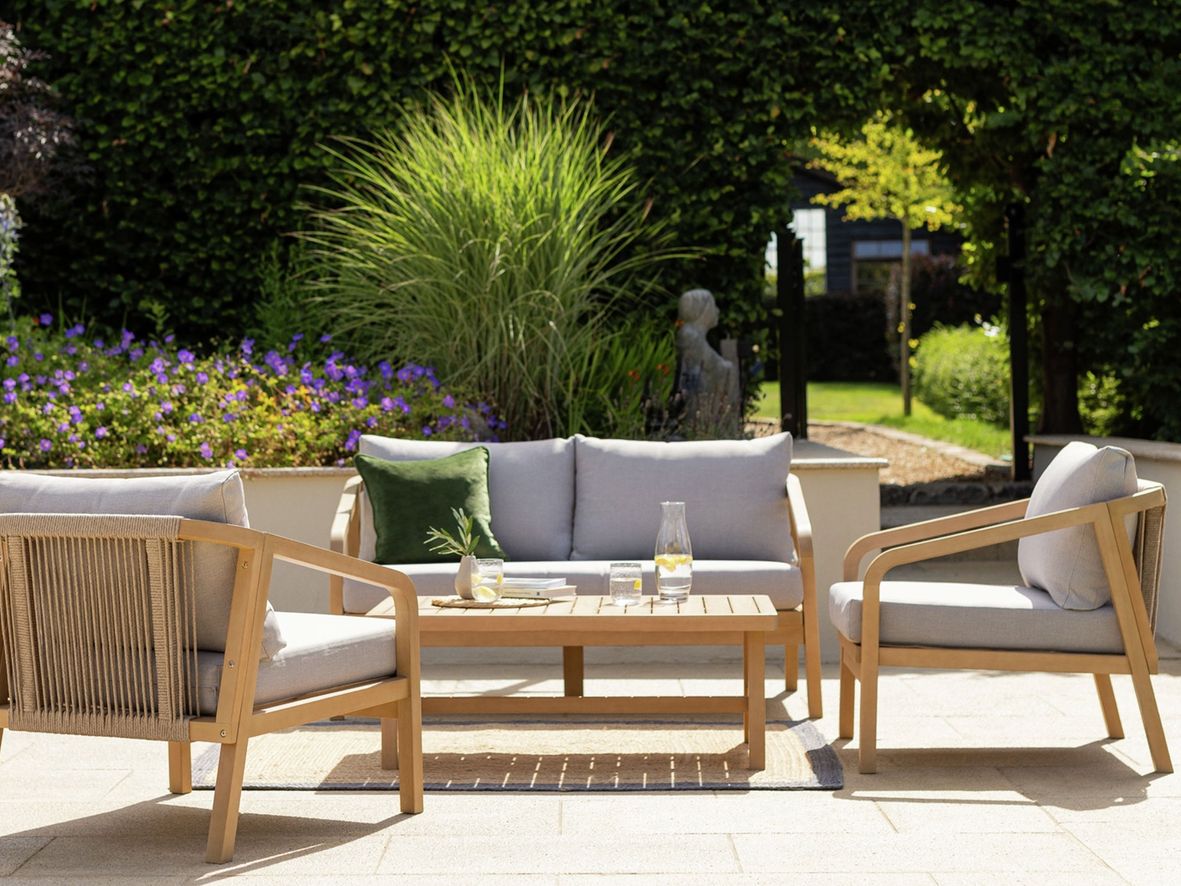 Hania 4 Seater Wooden Garden Sofa Set