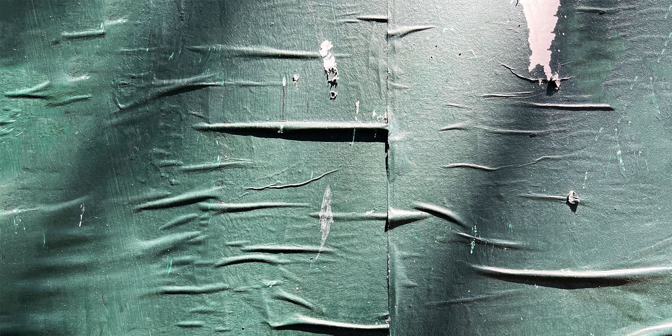 Rippling wallpaper can be a sign of subsidence