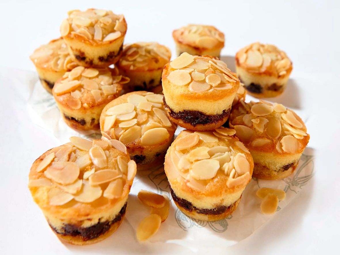 Meg Rivers 12 Frangipane Mince Pies