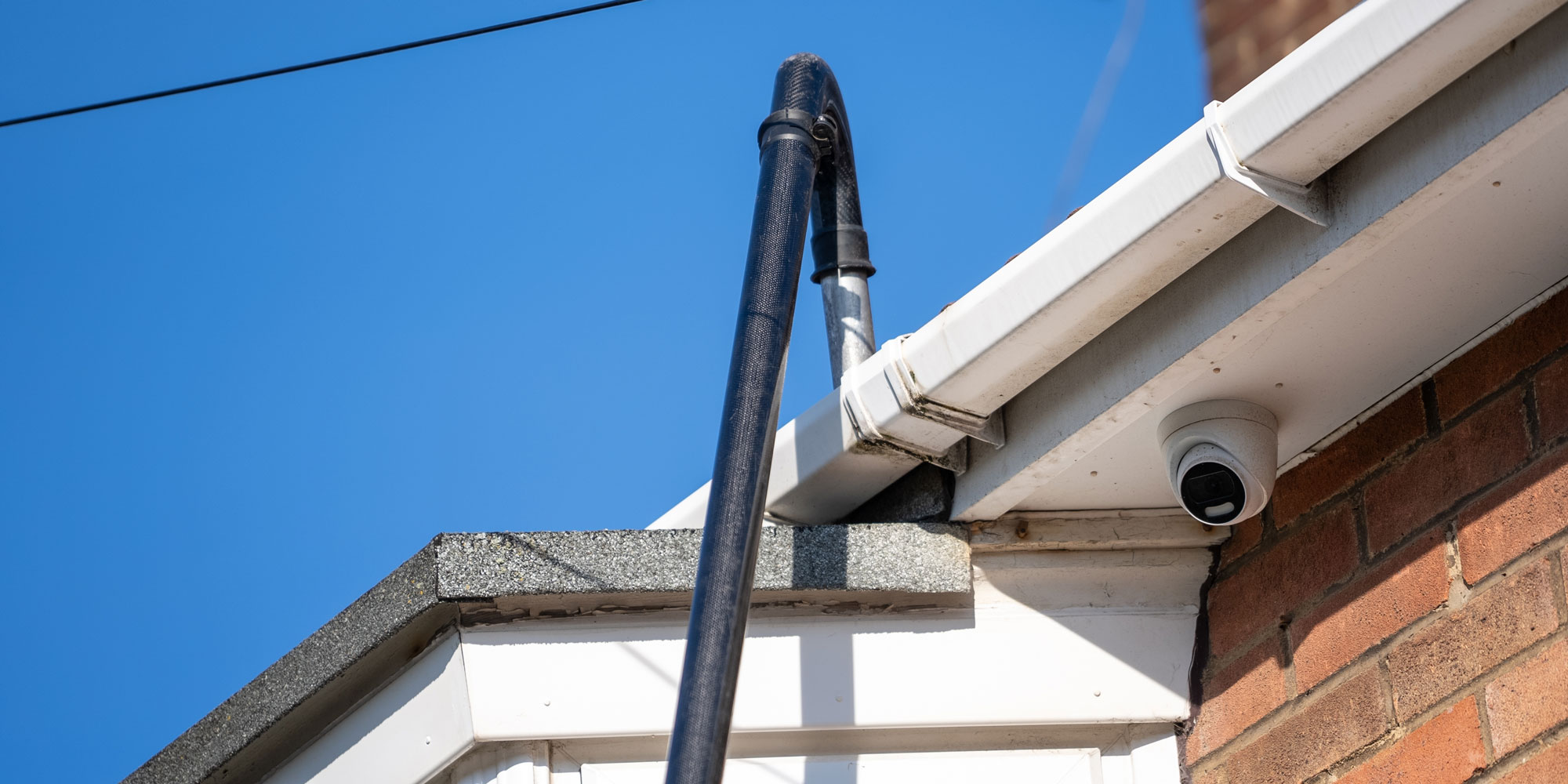 Gutter vacuum