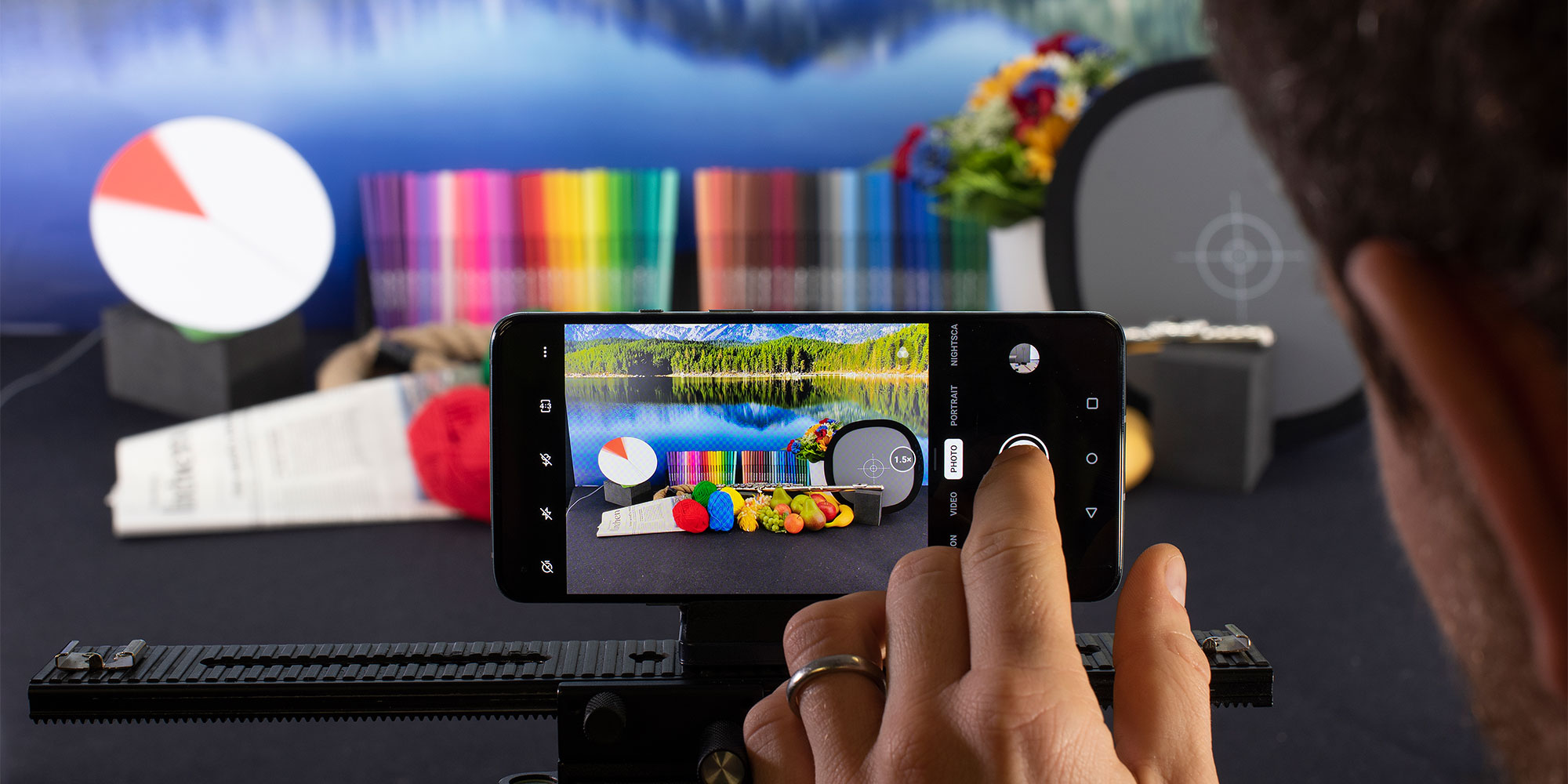 We examine picture quality in natural light, studio conditions and in portrait mode, and score phones for gradation, colour quality, exposure level, sharpness and image noise.
