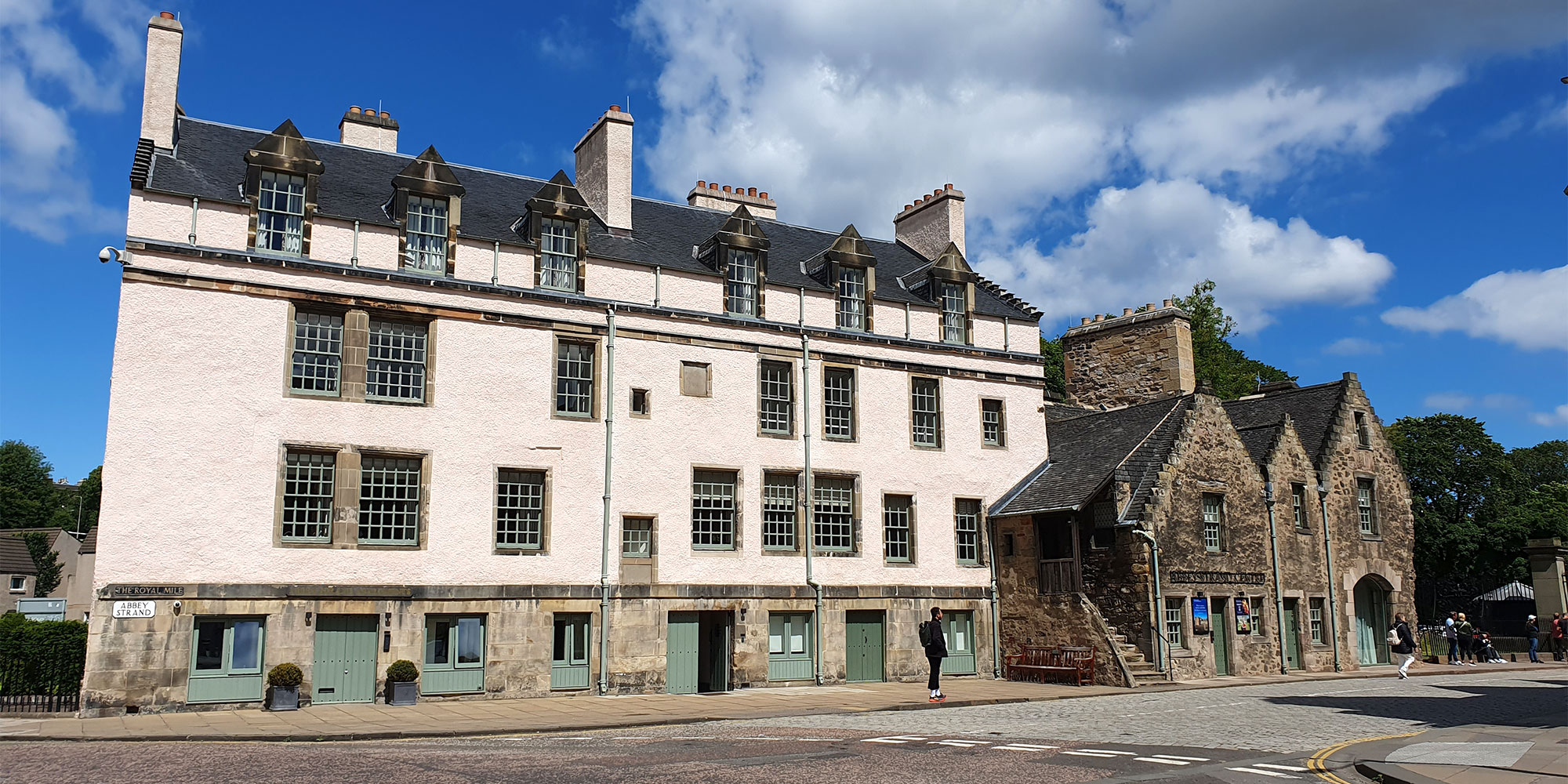 Abbey Strand, Holyrood