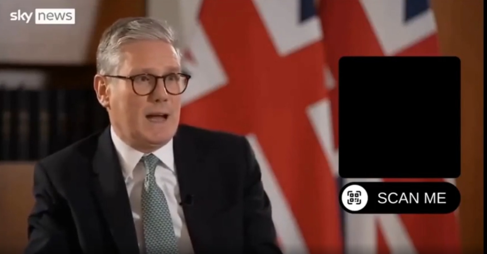 A still from a scam advert posted on YouTube impersonating Keir Starmer and Sky News to promote Quantum AI