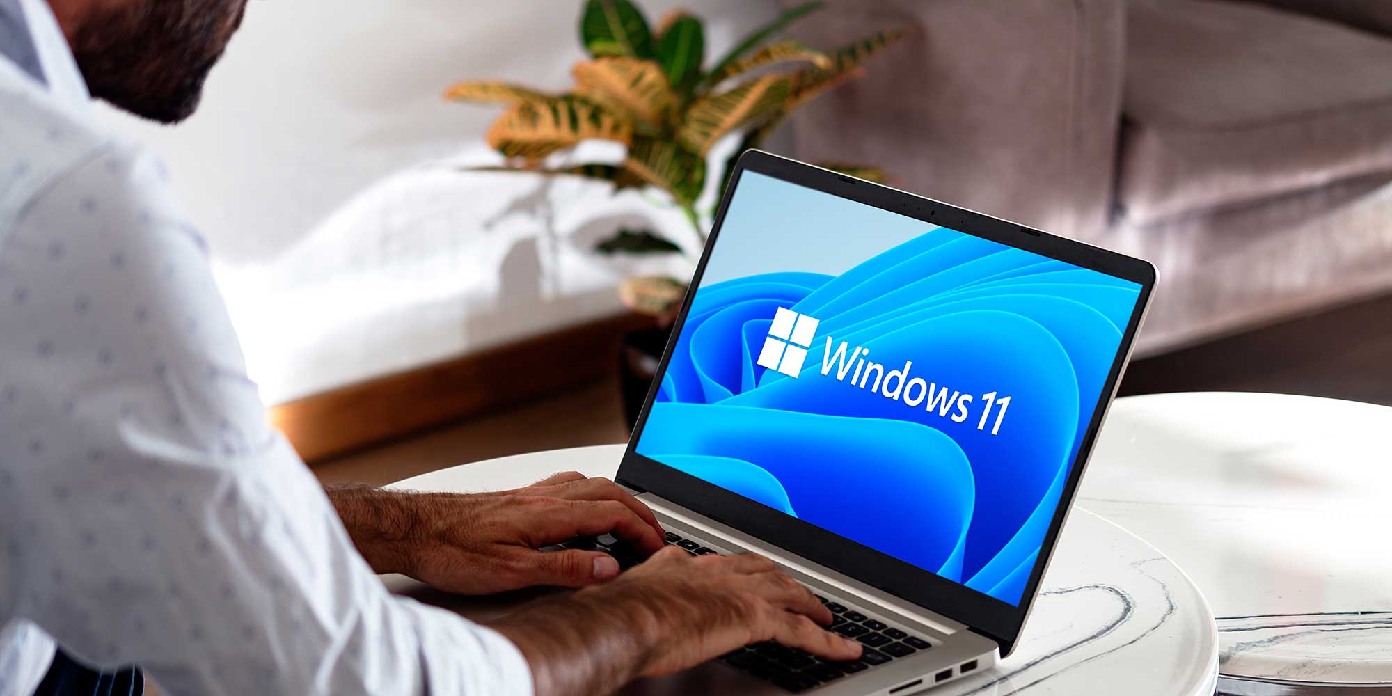 Windows 11 laptop PC