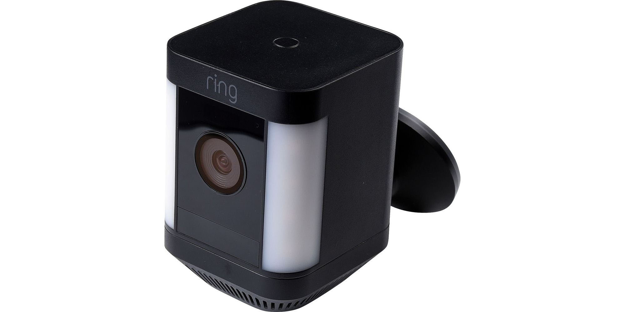Ring Spotlight Cam Plus Plug-in