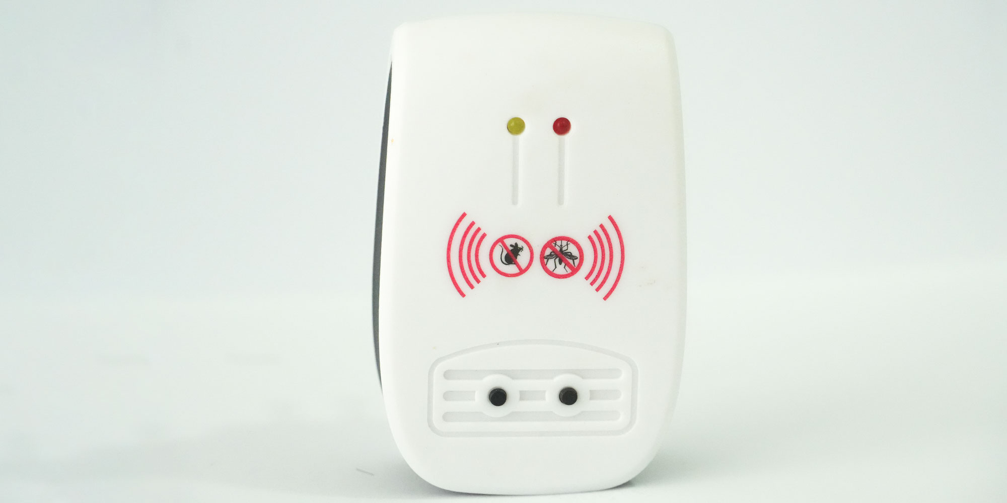 Ultra-sonic pest control device