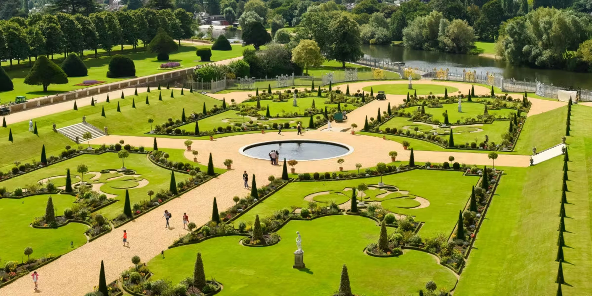 Hampton Court Palace Garden
