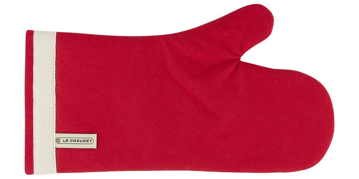 Le Creuset oven mitt