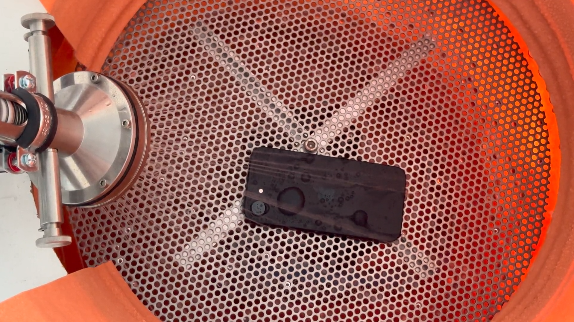 Smartphone rain test at the Which? labs