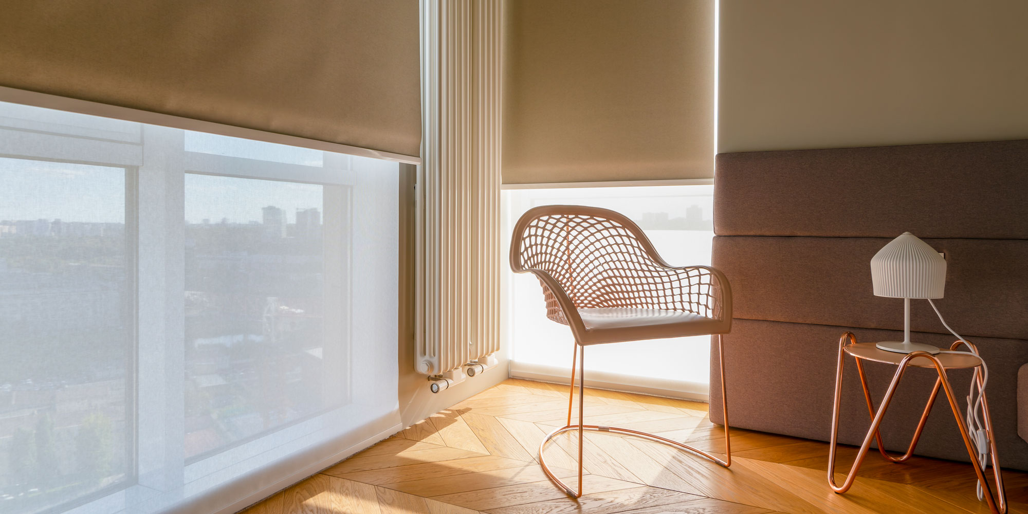 Corner windows with blackout blinds