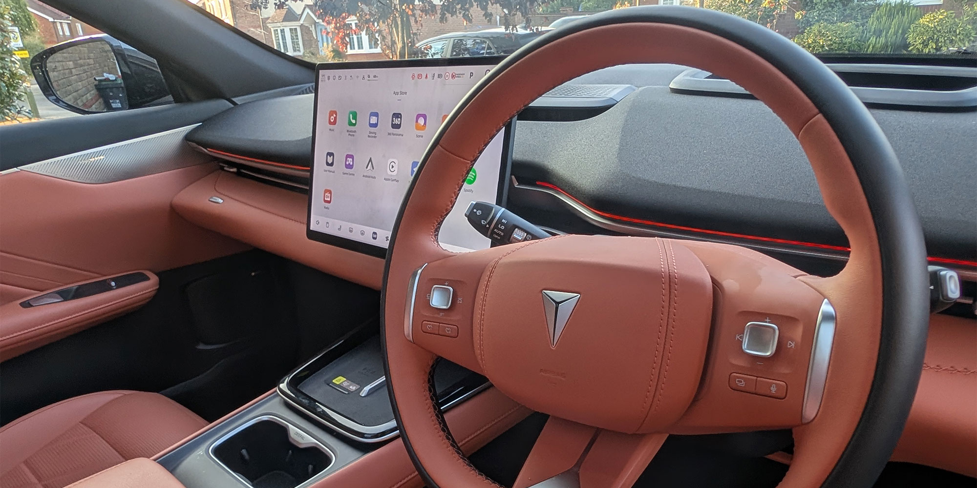 Changan Deepal S05 electric car steering wheel and touchscreen display
