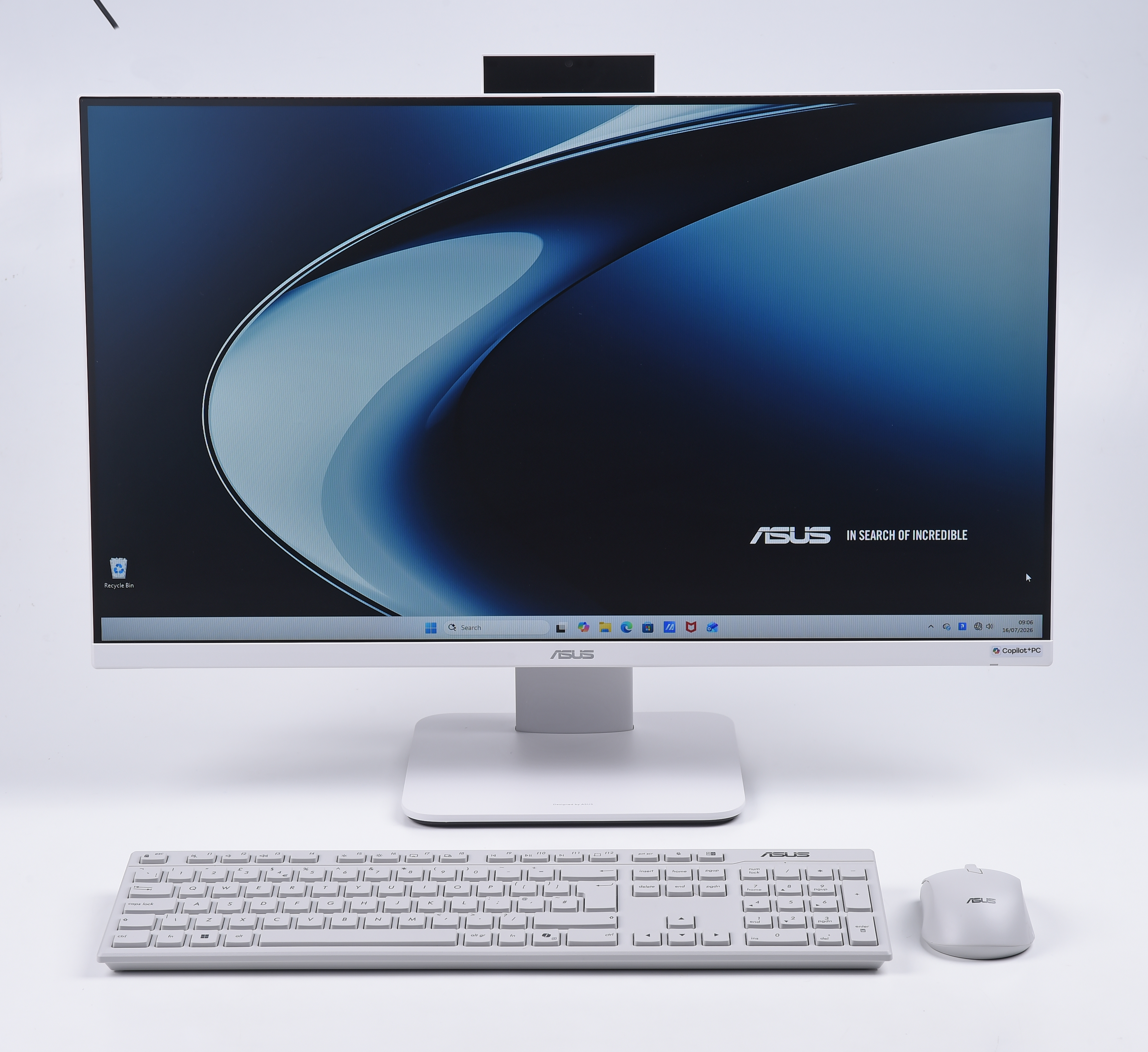 Asus V600 AiO VM670KA all-in-one computer