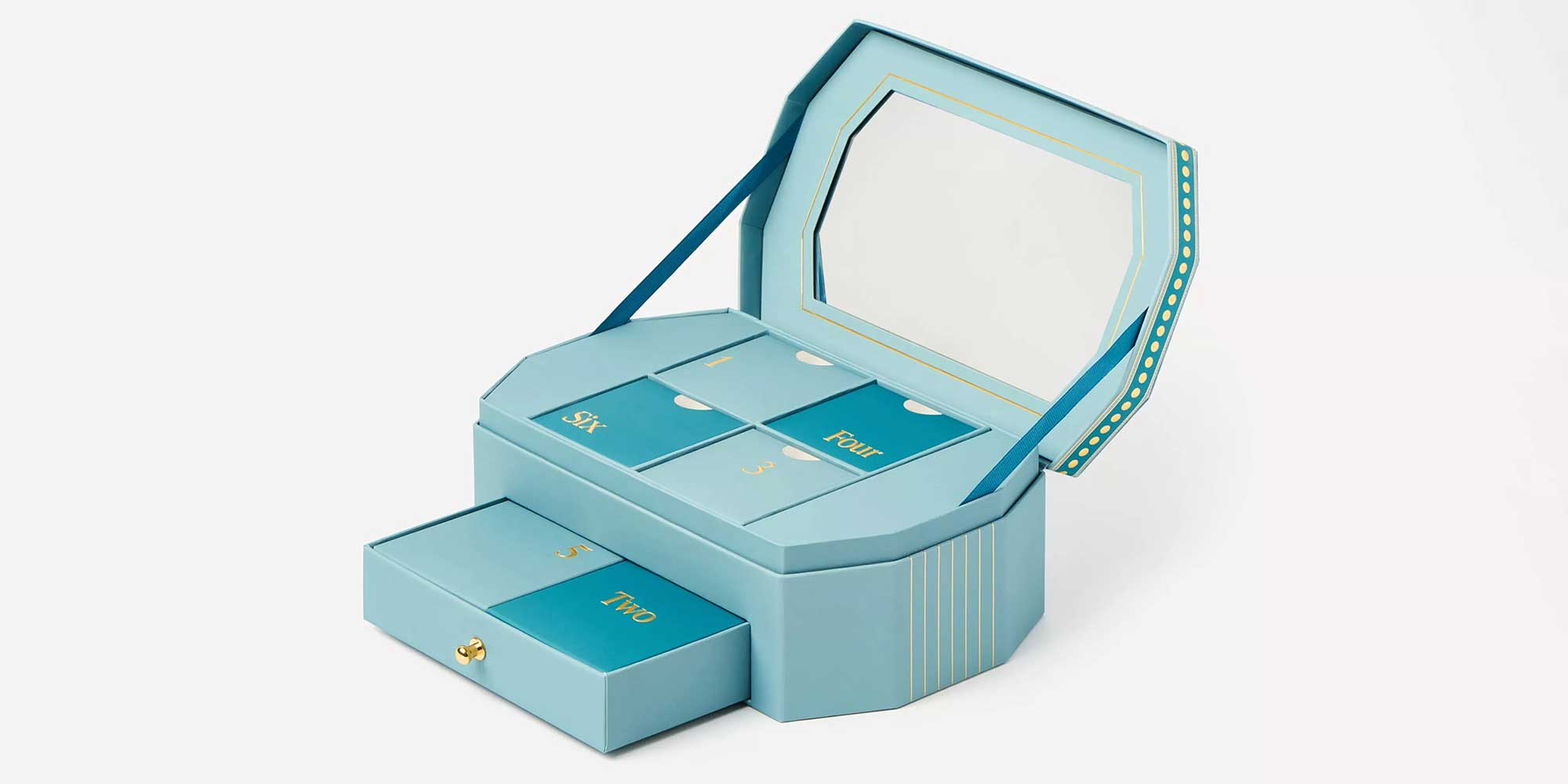 Missoma jewellery advent calendar