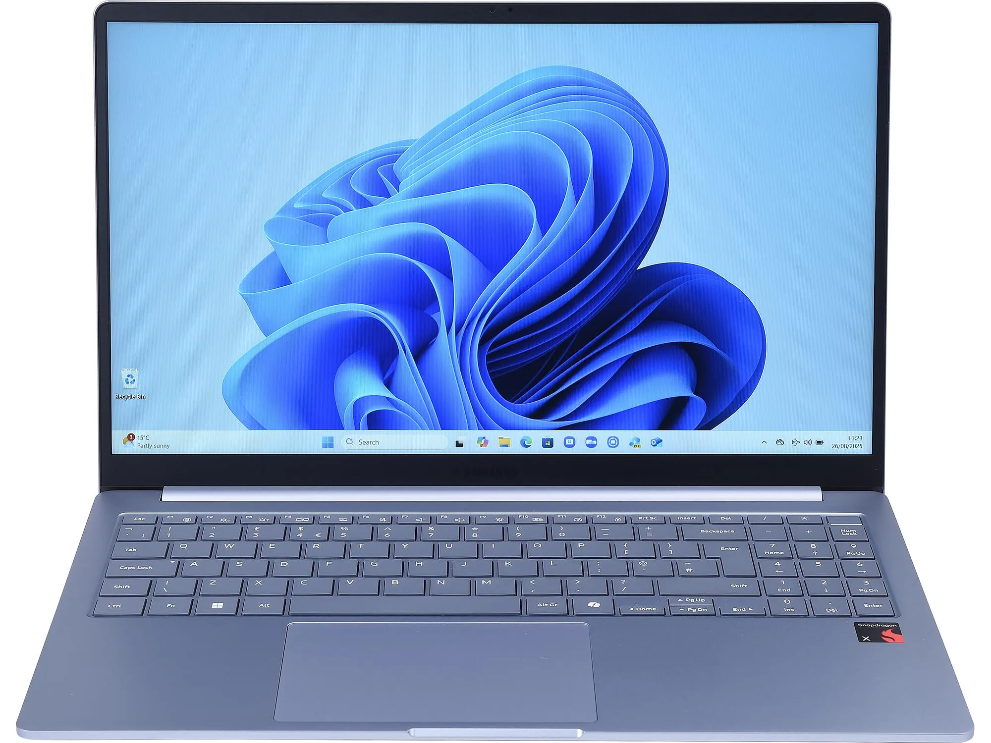 Samsung Galaxy Book4 Edge (15.6, X1-26-100, 16GB) laptop