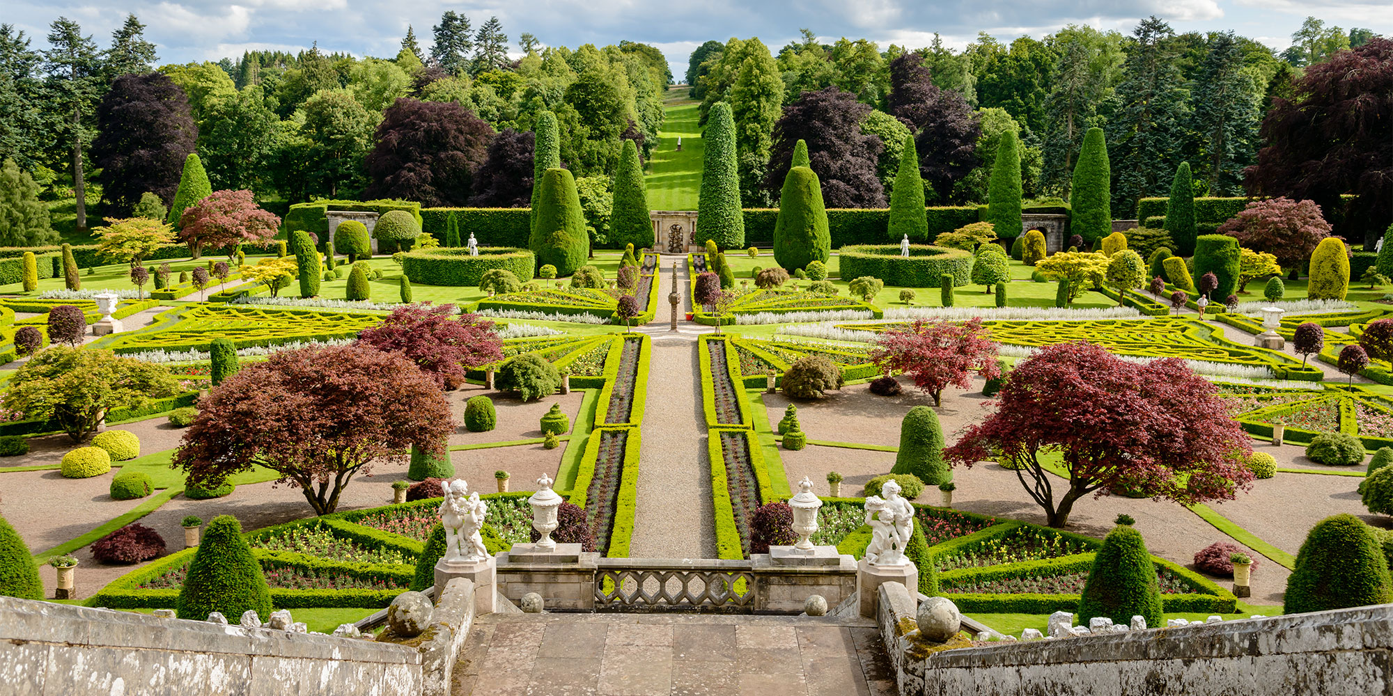 Drummond Castle Gardens