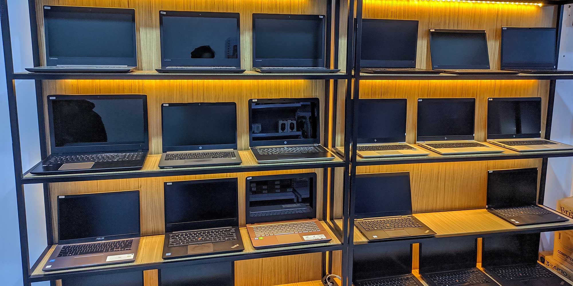 Refurbished laptop grades second-hand retailers