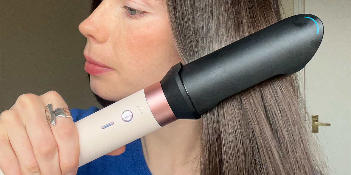 Using the AirSmooth2x attachment on the Dyson Co-anda 2x