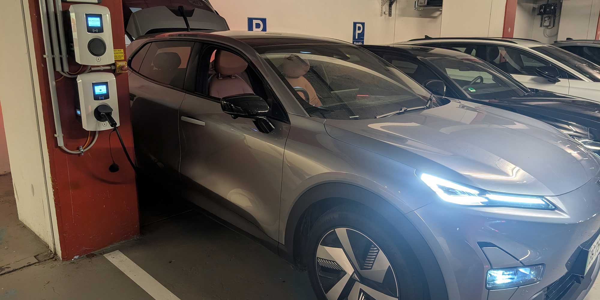 Changan Deepal S05 electric car charging in a hotel's underground car park