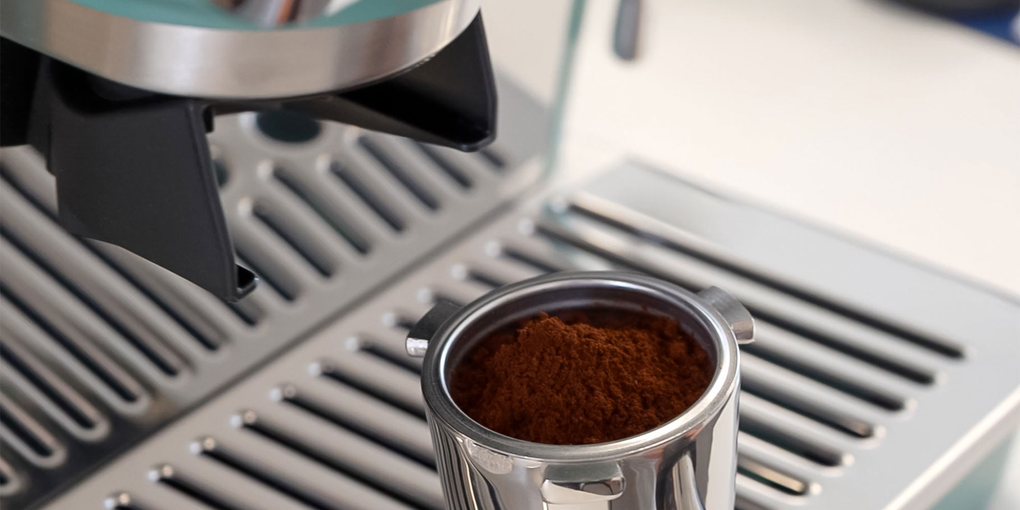 For coffee machines with both a milk frother and smart connectivity we carry out 266 checks and assessments