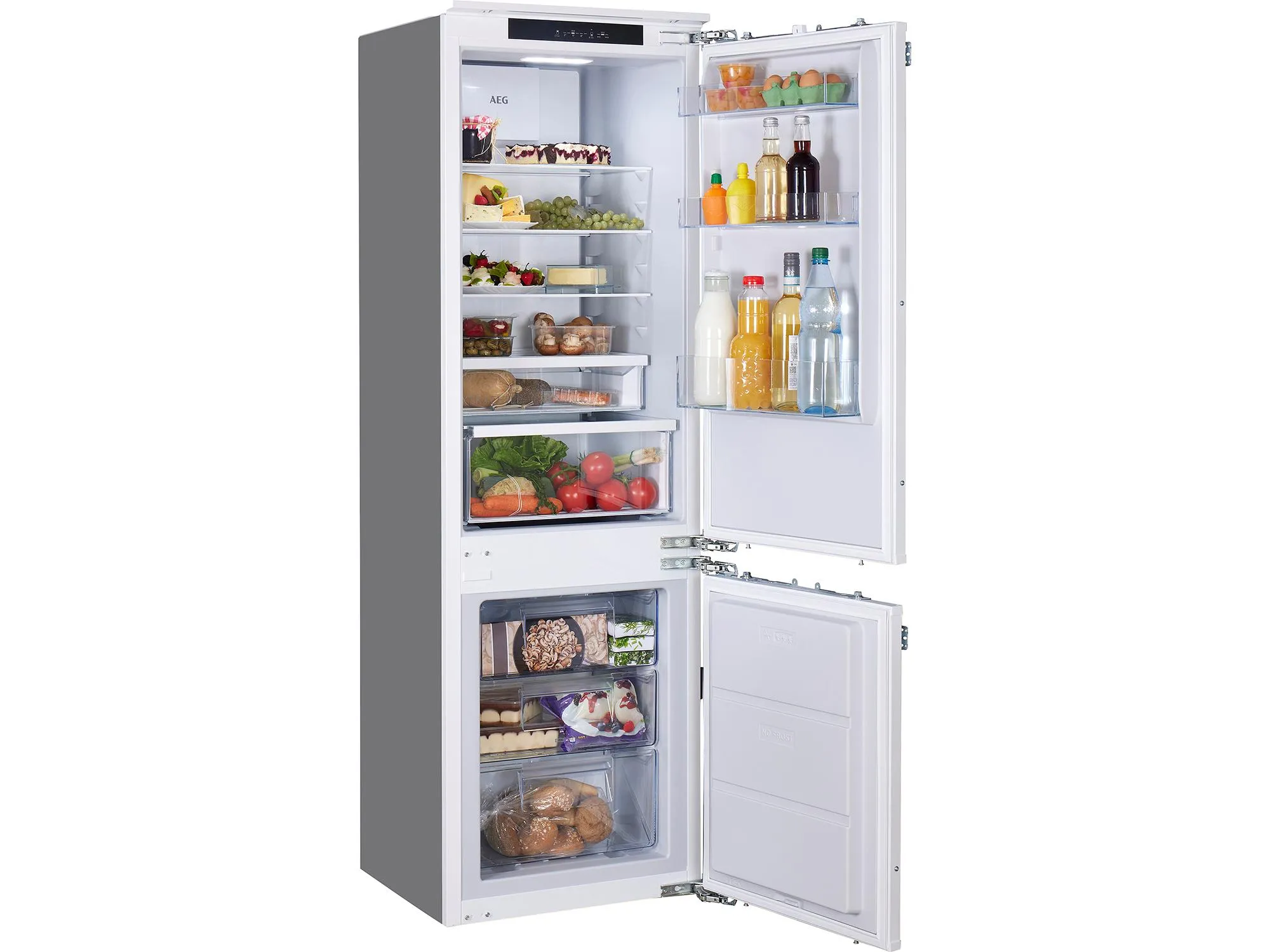 AEG TC6MS18FDF integrated fridge freezer.