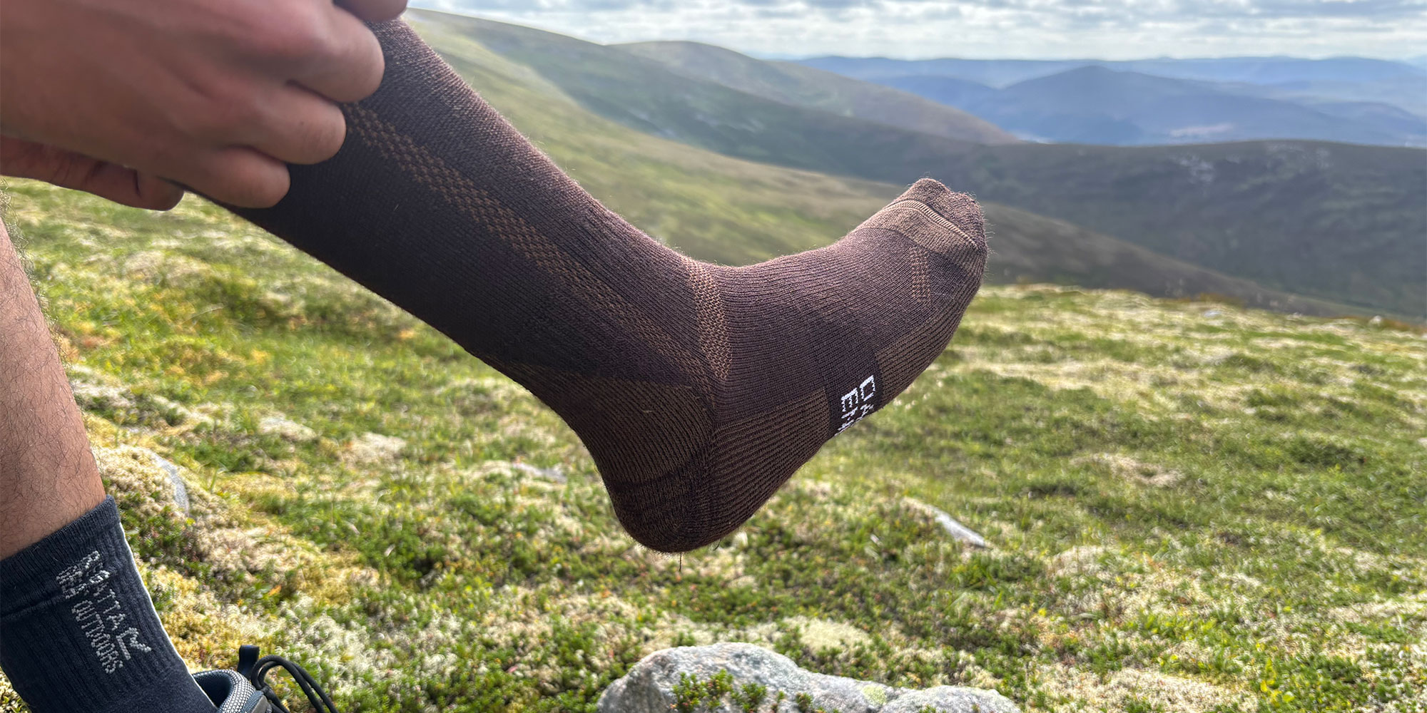 hiking socks testing picture