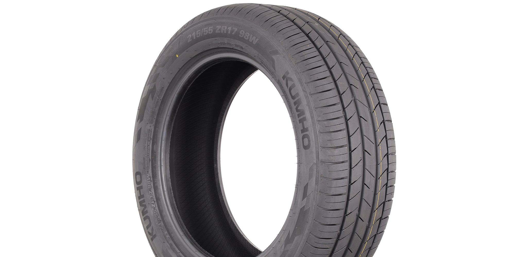 A Kumho Ecsta HS52 tyre.