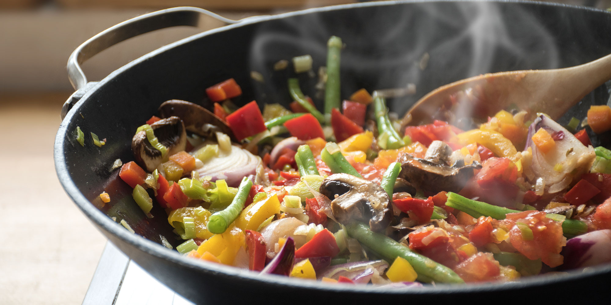 healthy veg stir fry in wok