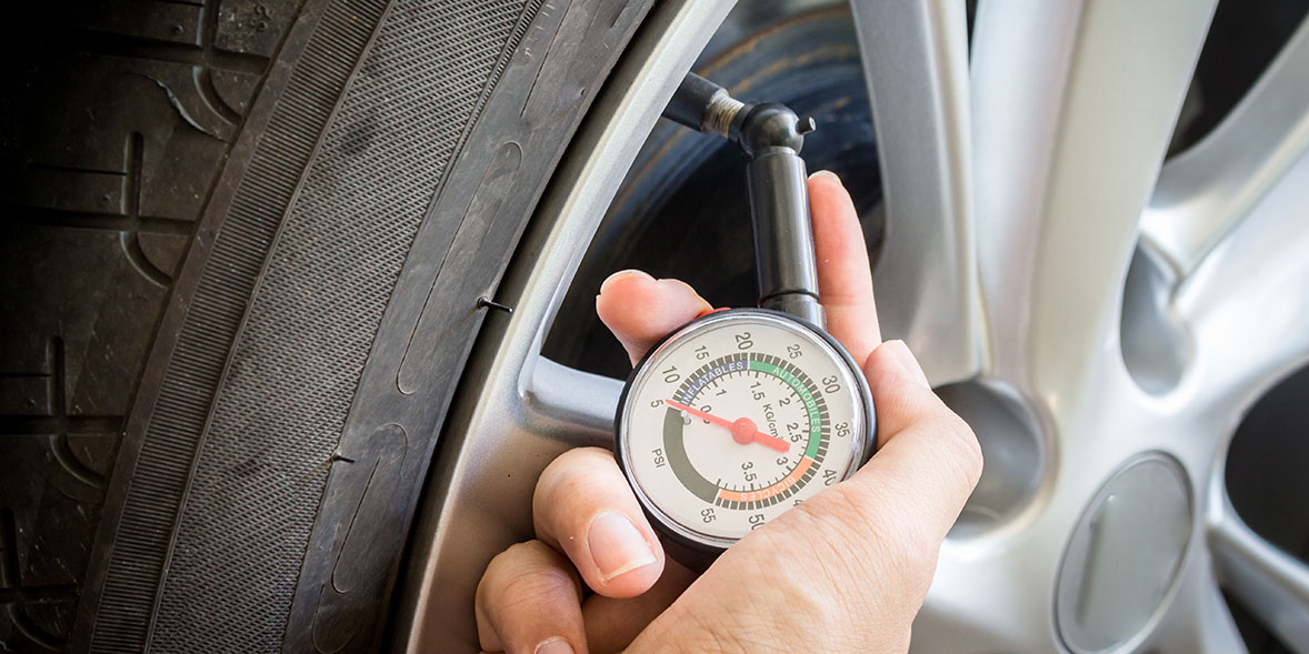 Tyre pressure gauge