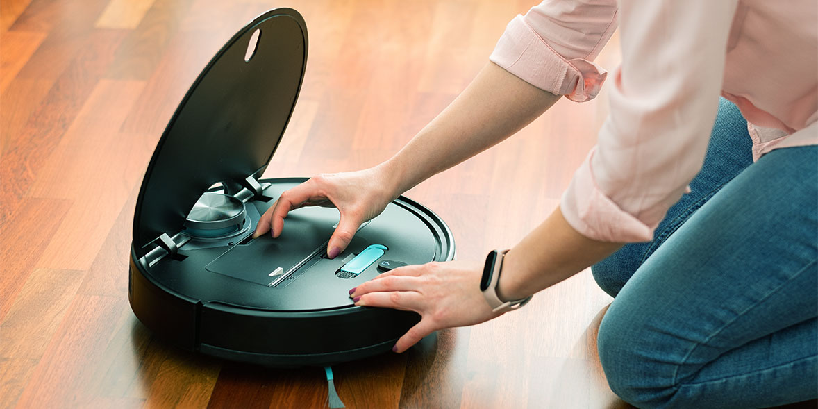 Automatic Vacuum Cleaner and Foot Grinder