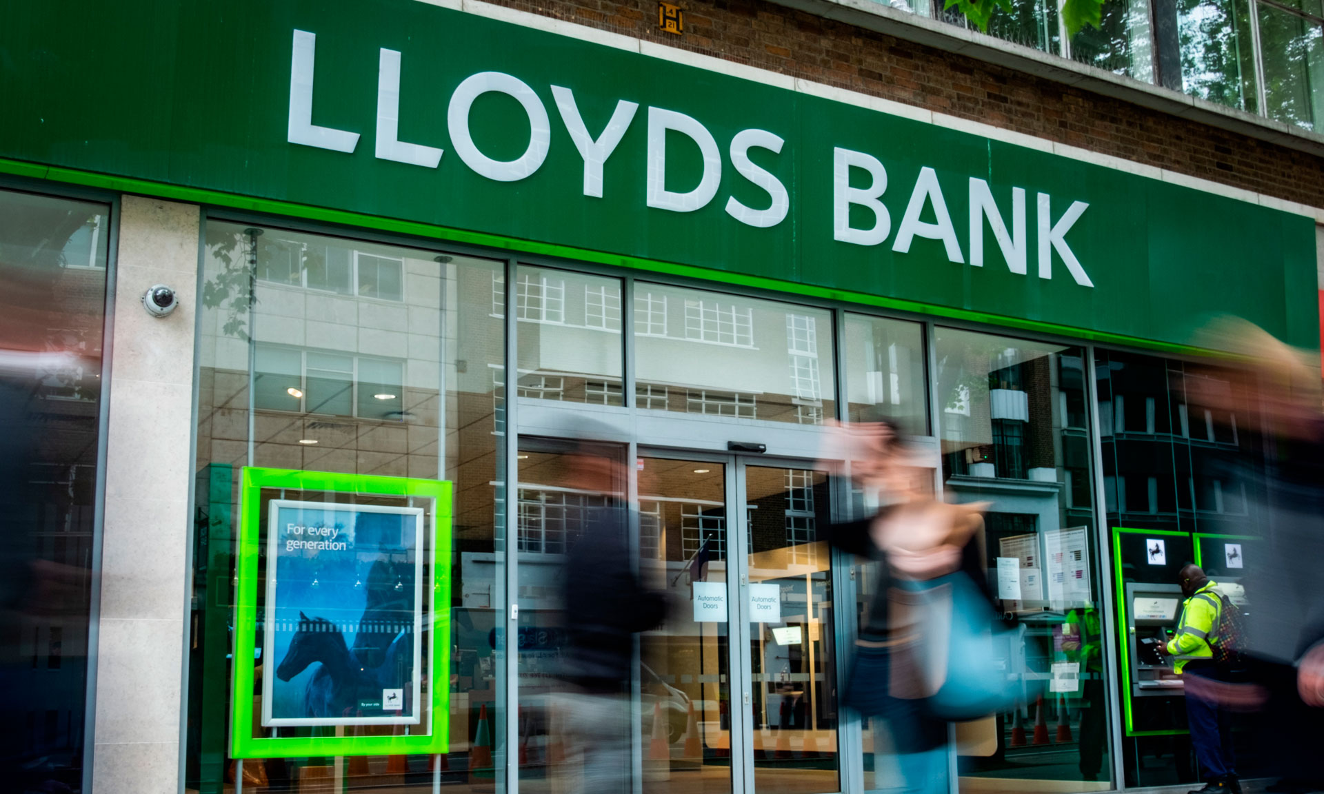 Lloyds Group To Close 60 Branches In 2022 Including Halifax And Bank 