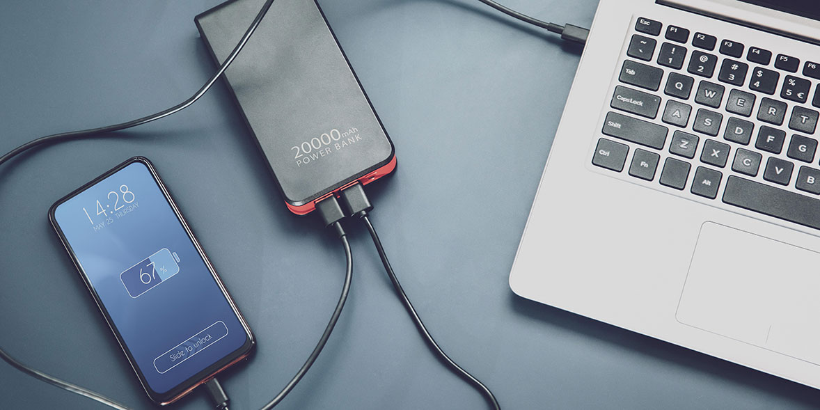 Charging a USB power bank